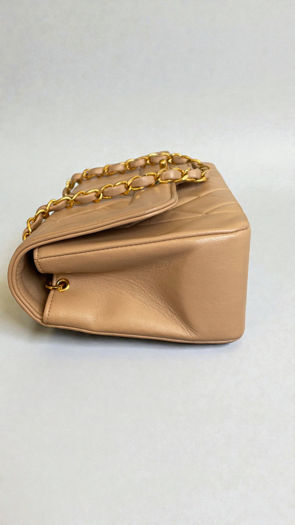 1989-1991 Chanel Vintage Matelassé Lambskin Quilted Flap Bag 24K Gold Hardware