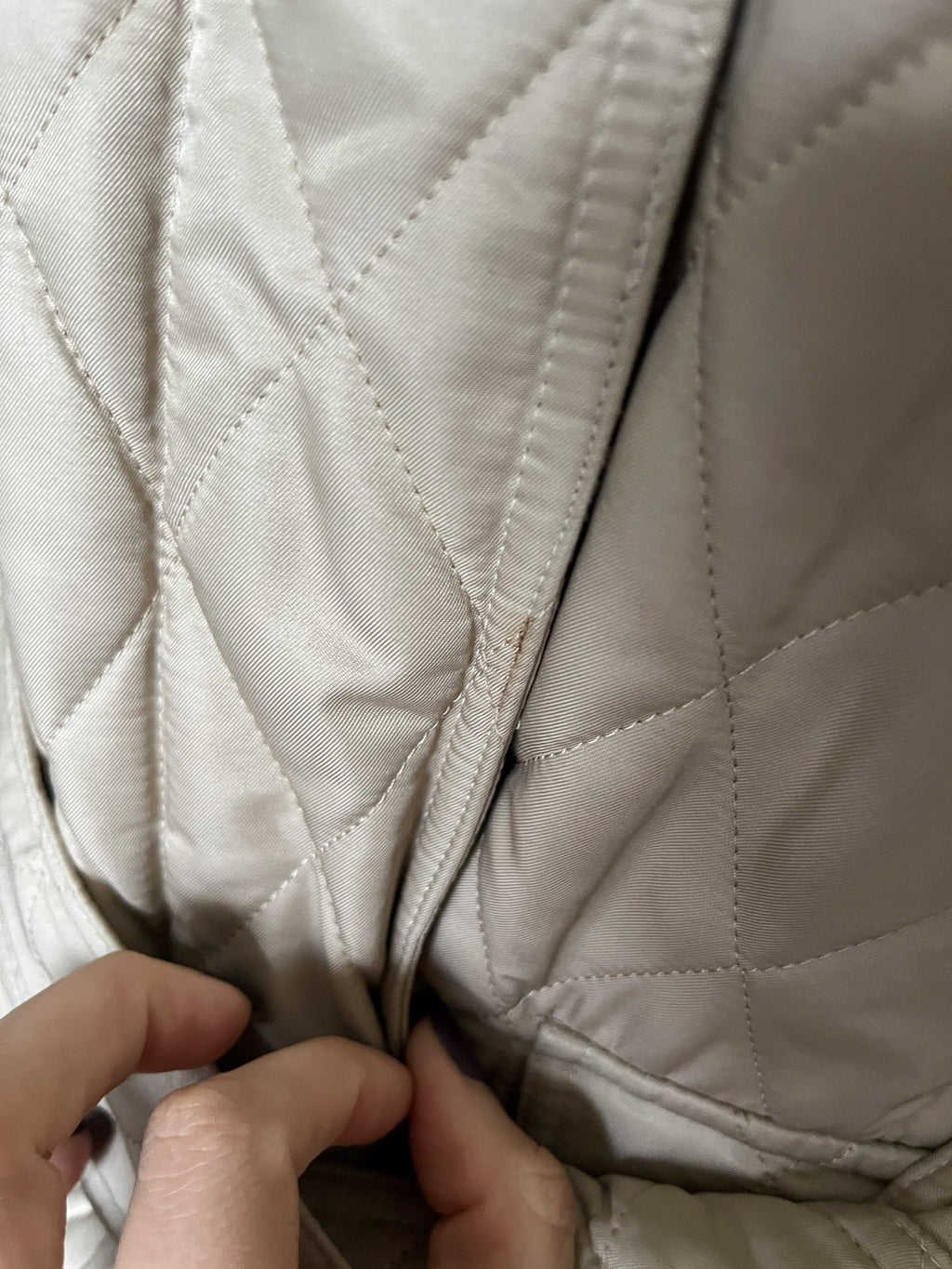 Burberry Quilted Mid-length Trench Coat Beige Size M