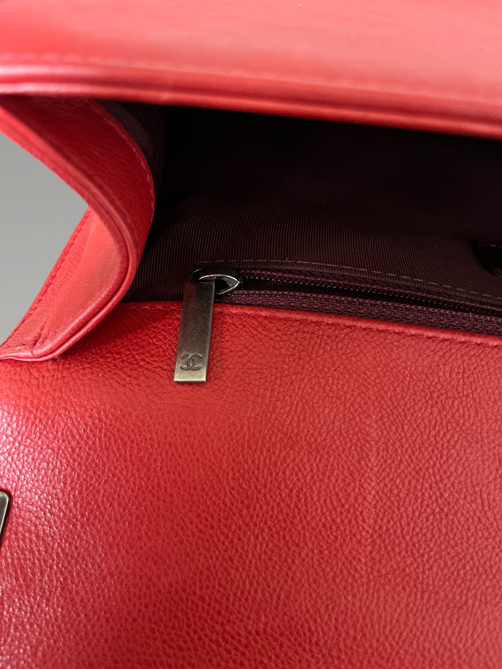 2015-2016 Chanel Large Boy Bag Red Quilted Leather Antique Silver Hardware