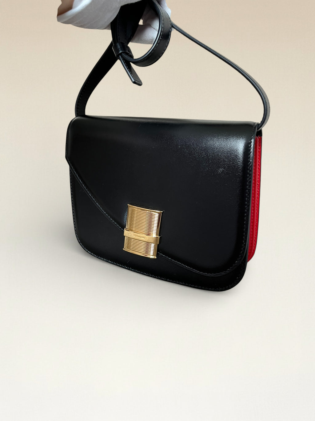 Salvatore Ferragamo Fiamma S Assymetric Leather Bag Black And Red