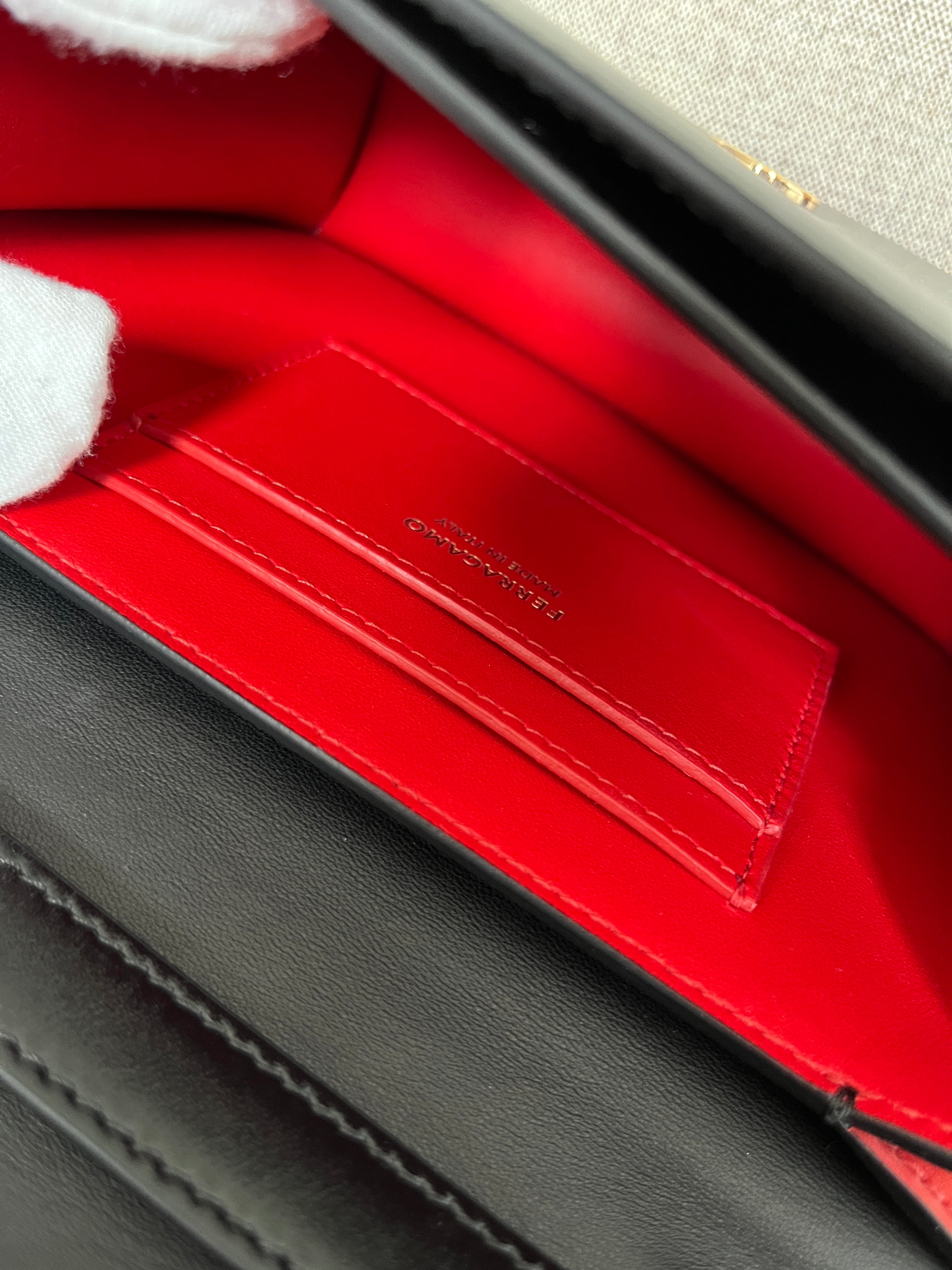 Salvatore Ferragamo Fiamma S Assymetric Leather Bag Black And Red