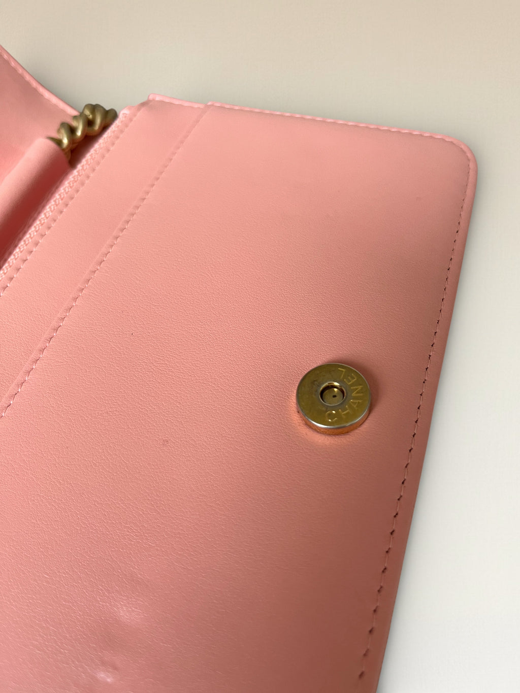 2019 Chanel Boy Matelasse Wallet On Chain Caviar Leather Peach Pink