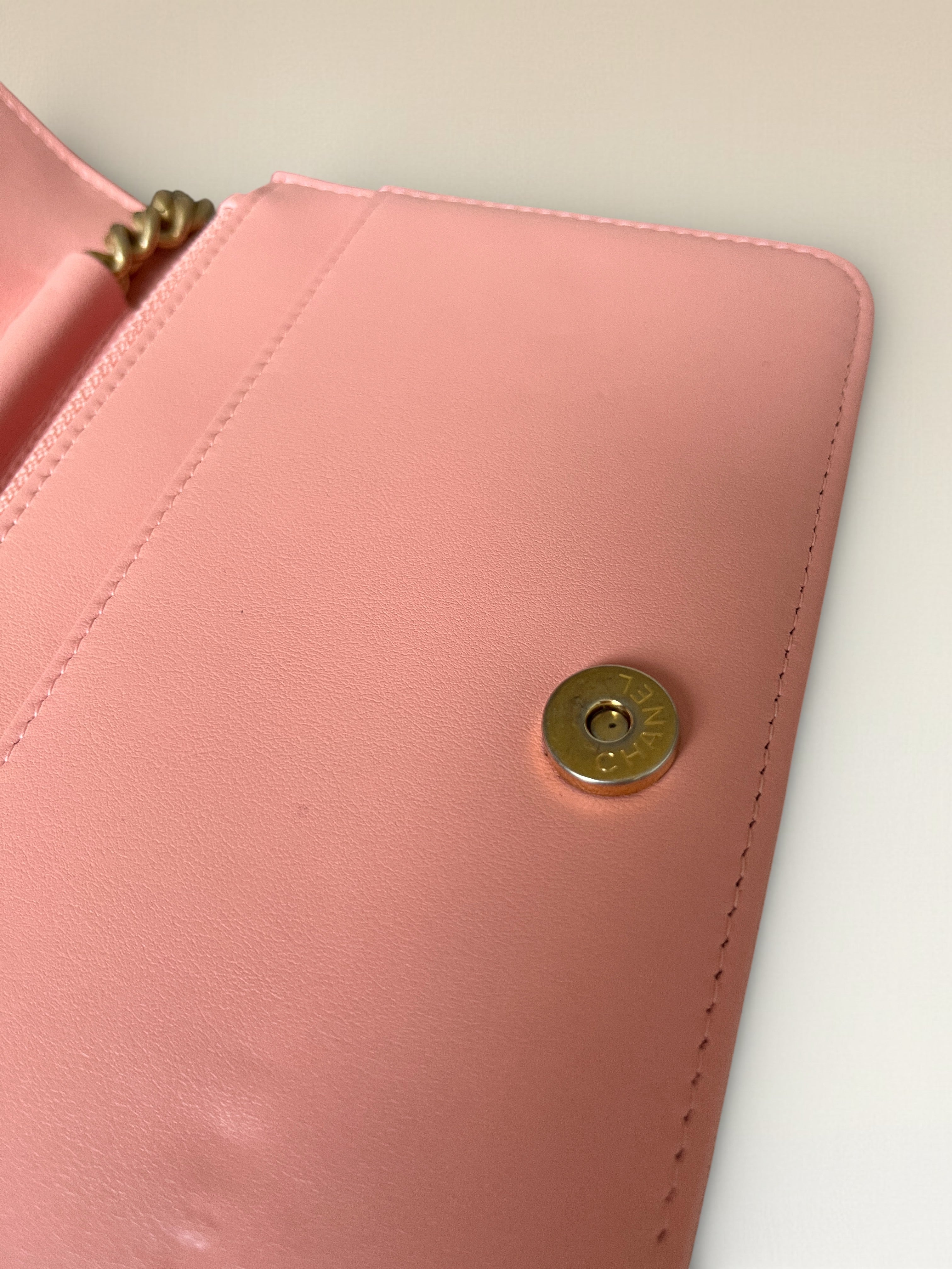 2019 Chanel Boy Matelasse Wallet On Chain Caviar Leather Peach Pink