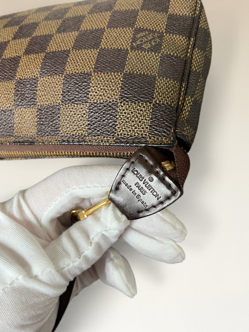 Louis Vuitton Pochette Accessoires Damier Ebene Coated Canvas