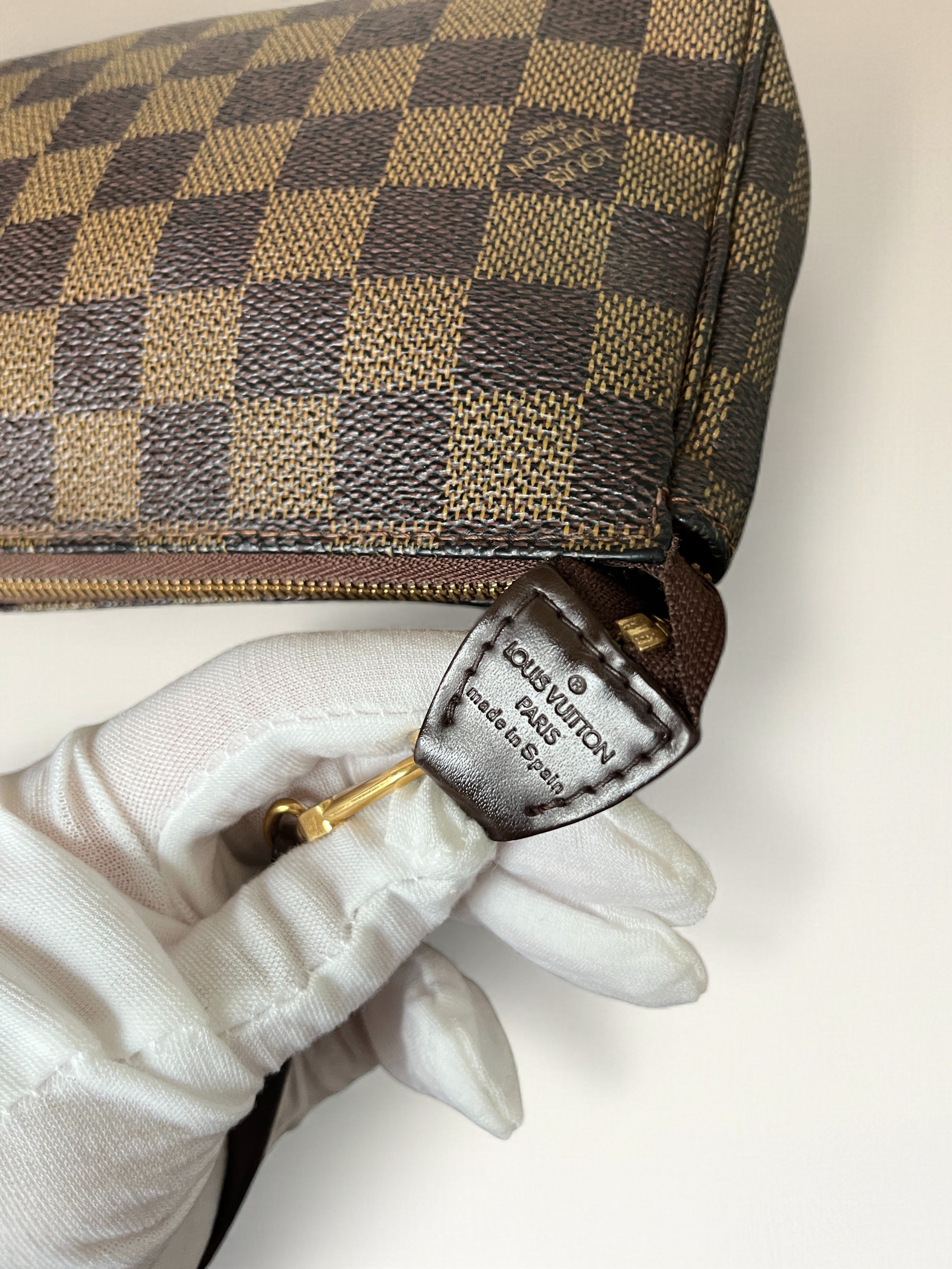 Louis Vuitton Pochette Accessoires Damier Ebene Coated Canvas