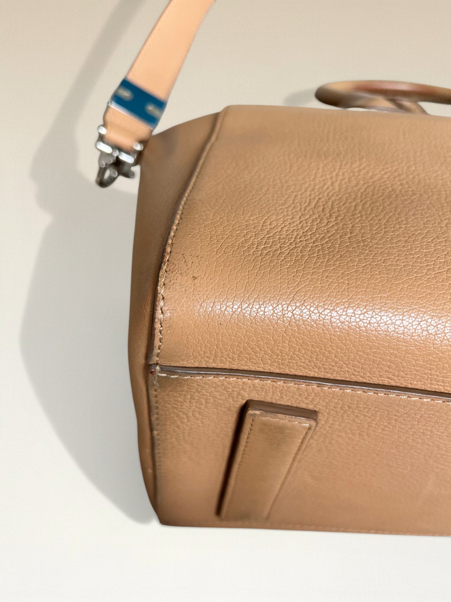 Givenchy Antigona Large Leather Tote Bag Camel Colour