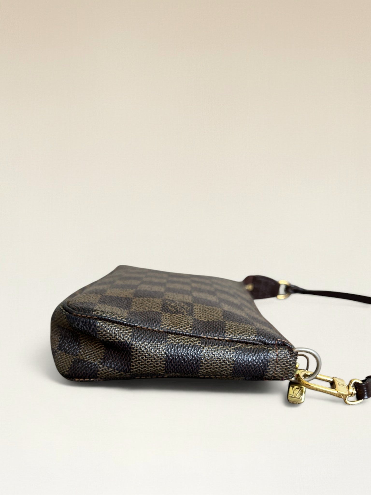 2008 Louis Vuitton Pochette Accessoires In Damier Ebene Coated Canvas