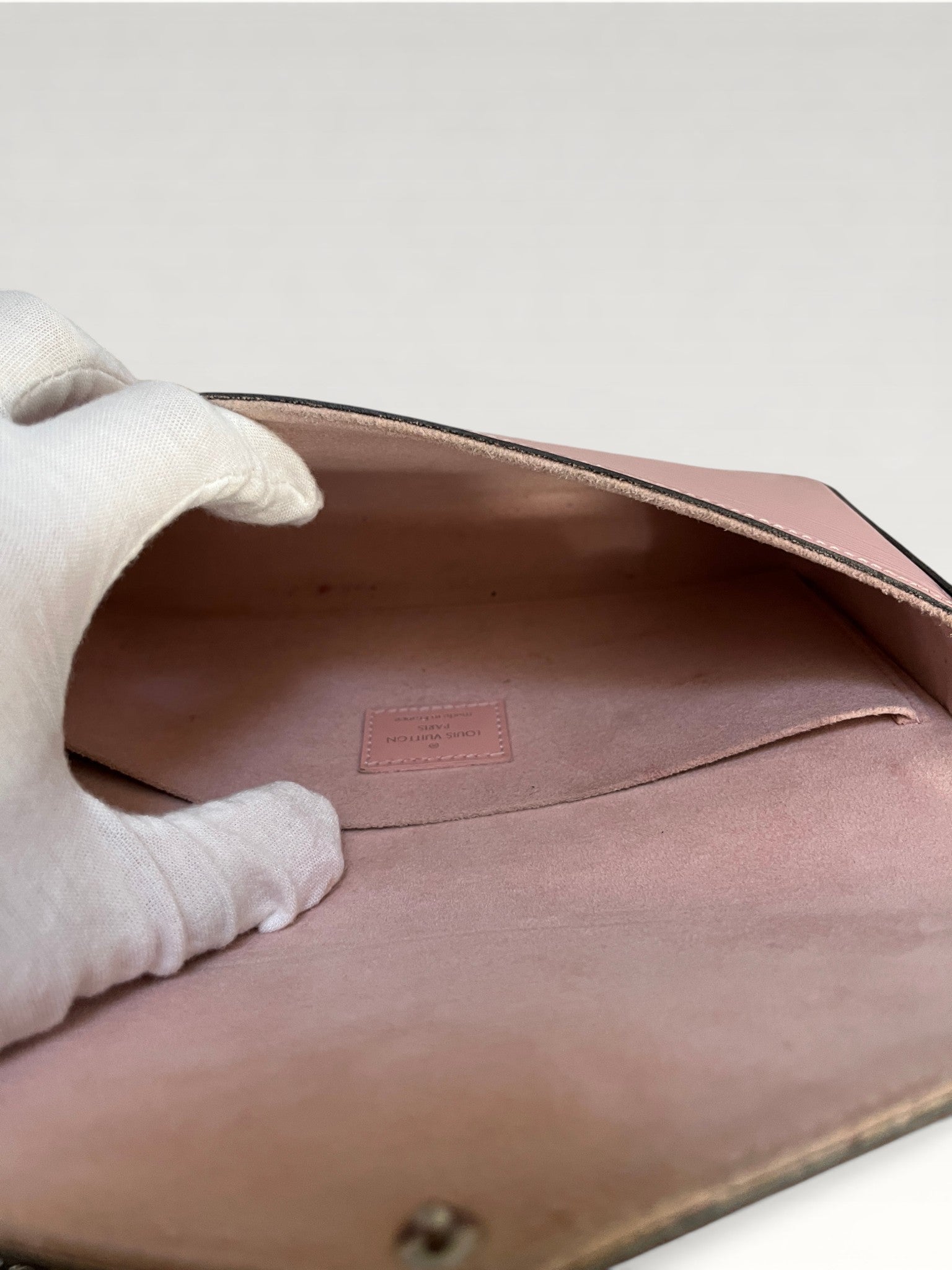 Louis Vuitton Felicie Pochette Epi Leather Light Pink