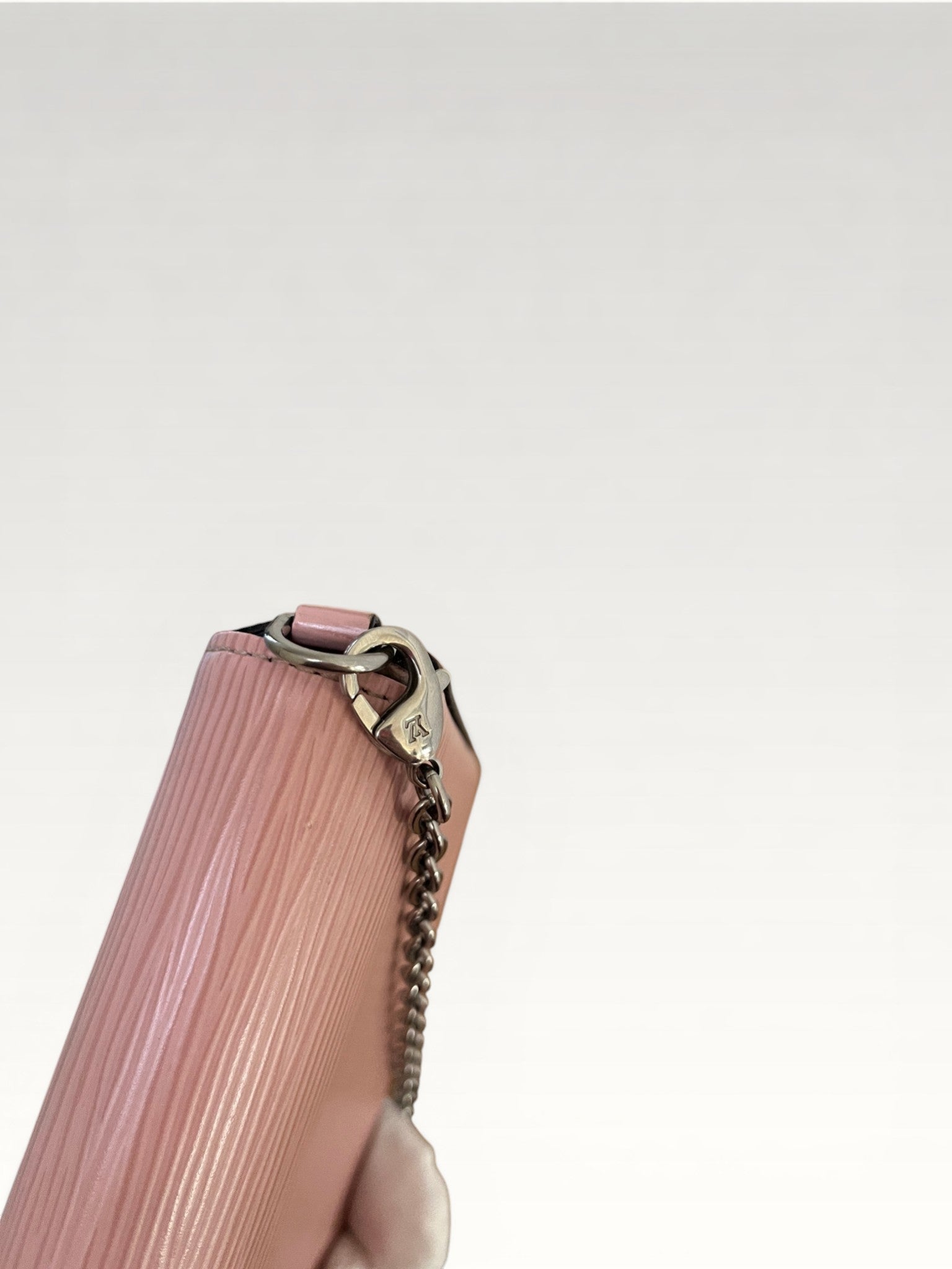 Louis Vuitton Felicie Pochette Epi Leather Light Pink