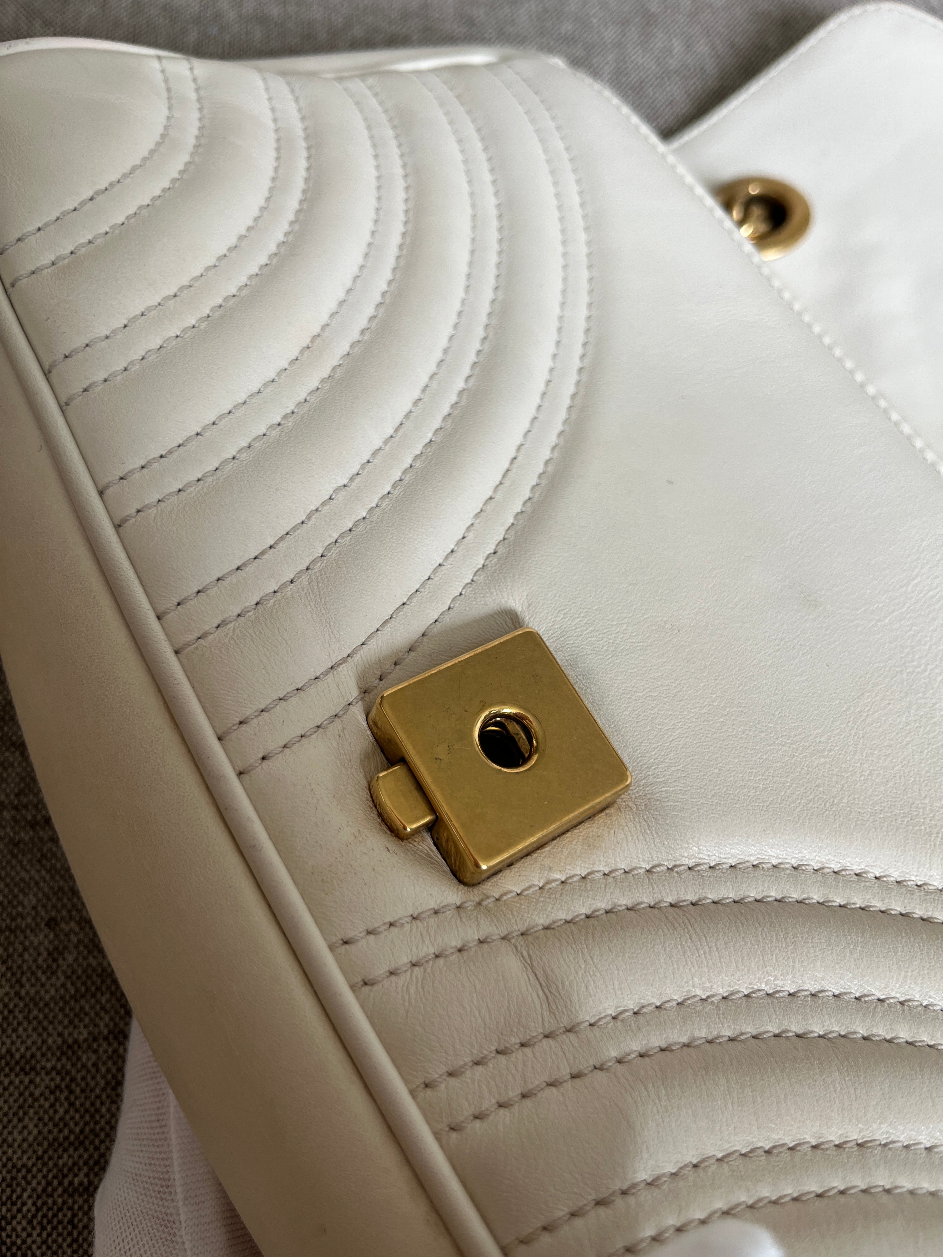 Gucci Marmont Quilted Leather Medium Bag
