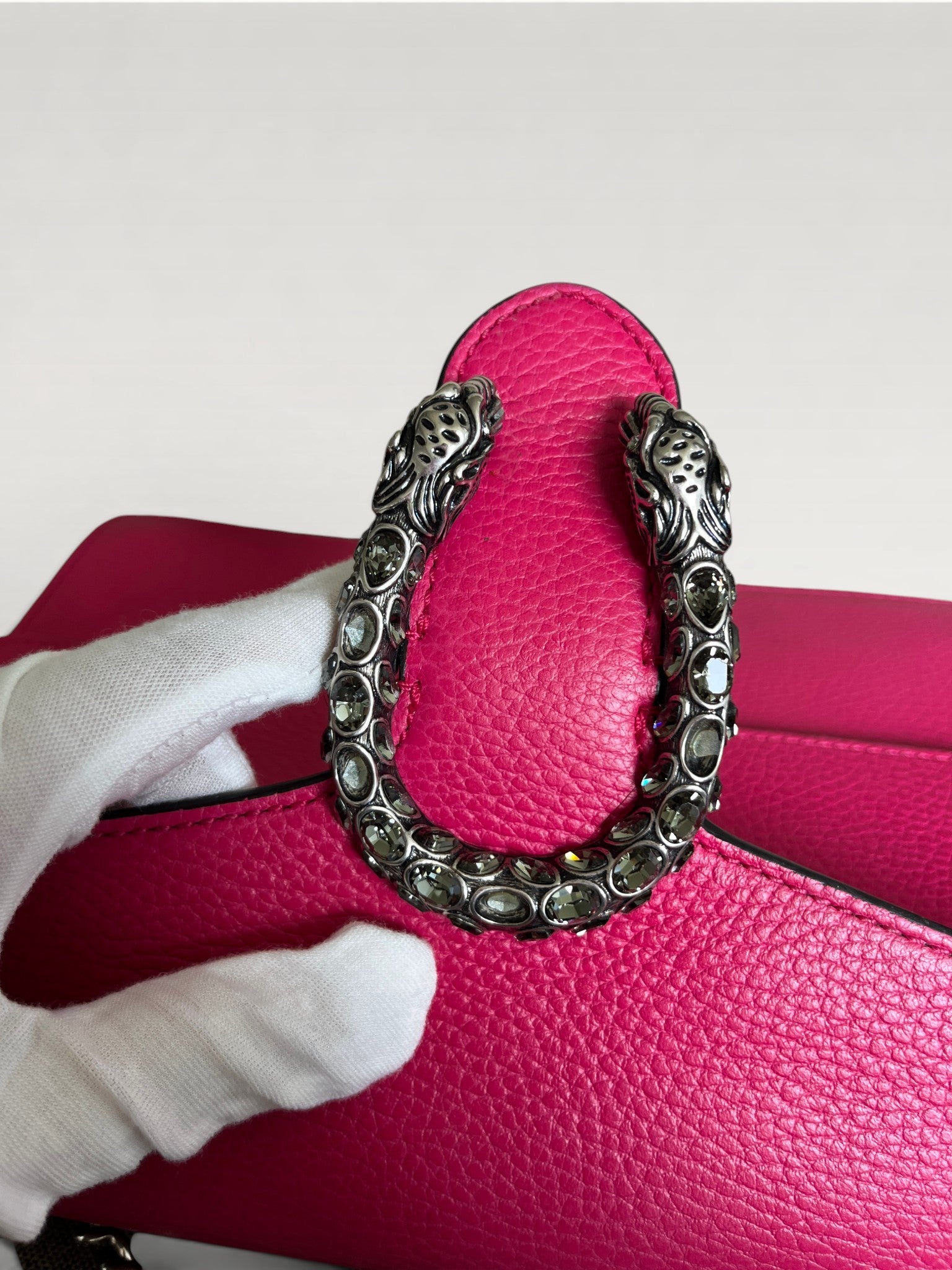 Gucci Dionysus Medium Pink Pebbled Leather Crystal Embelished