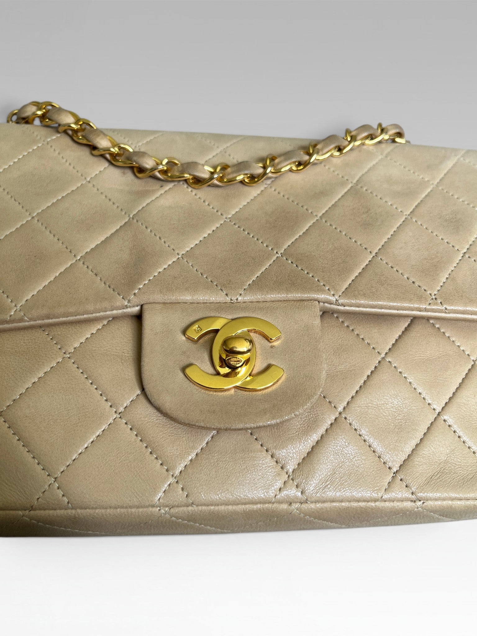1991-1994 Chanel Medium Classic Flap Lambskin Beige