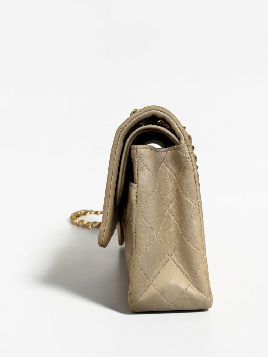 1991-1994 Chanel Medium Classic Flap Lambskin Beige