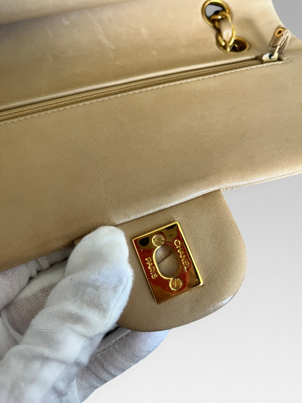 1991-1994 Chanel Medium Classic Flap Lambskin Beige