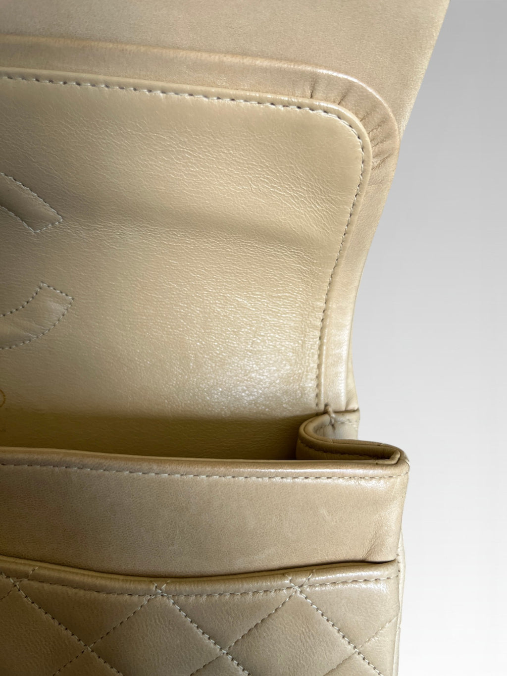 1991-1994 Chanel Medium Classic Flap Lambskin Beige