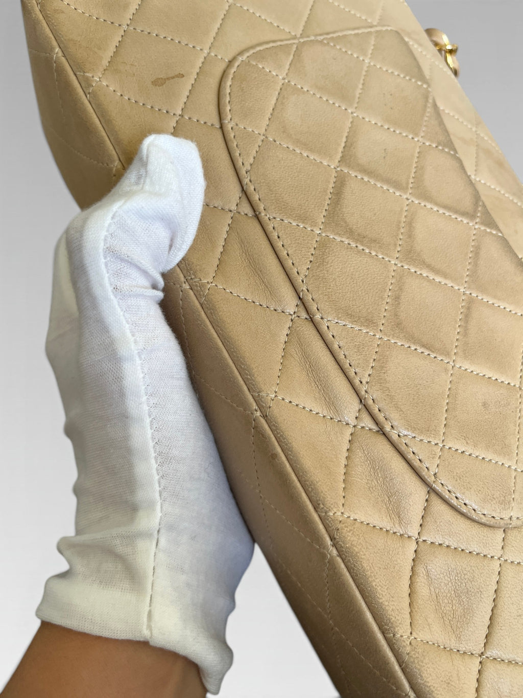 1991-1994 Chanel Medium Classic Flap Lambskin Beige
