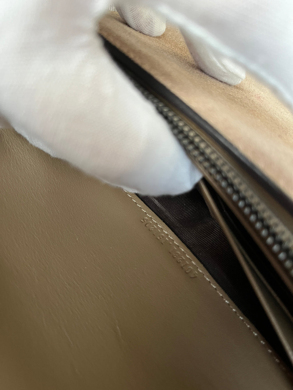 Gucci Dionysus Suede Wallet On Chain Brown