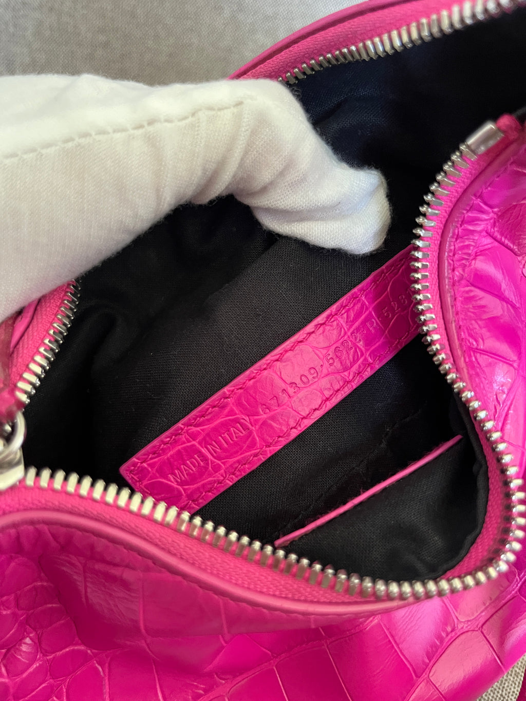 Balenciaga Le Cagole S Neon Pink Leather