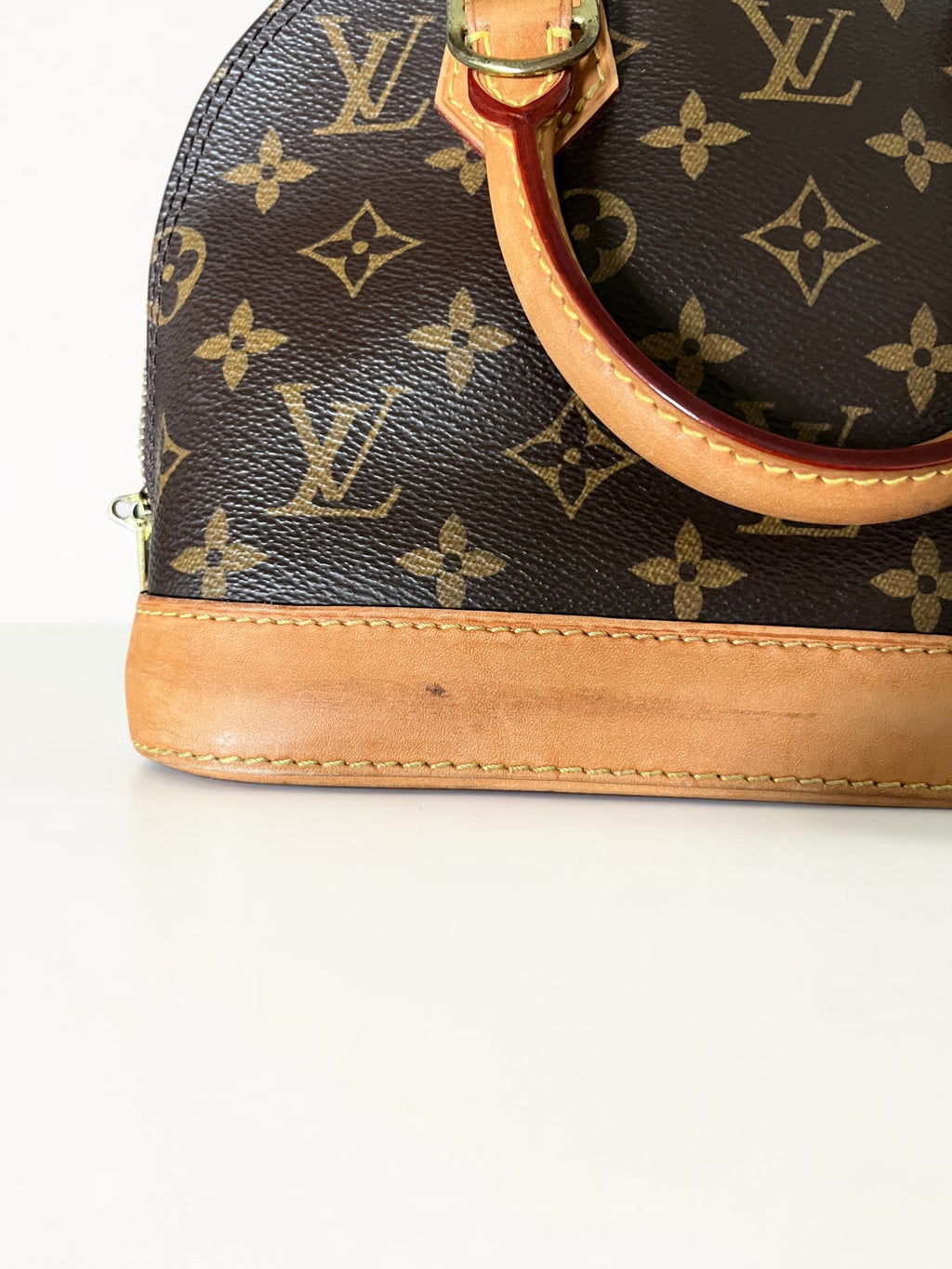 2019 Louis Vuitton Alma BB Monogram
