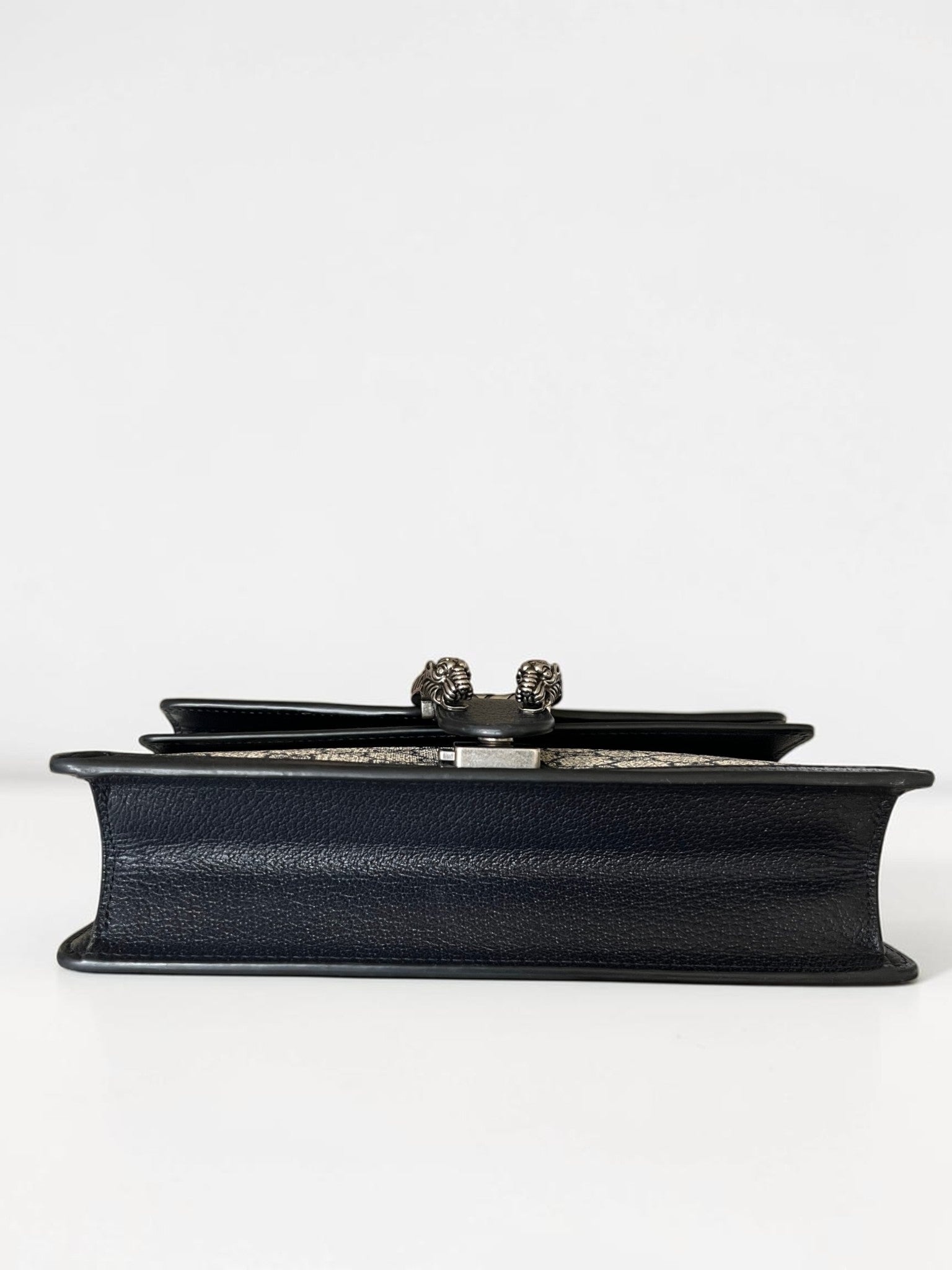 Gucci Dionysus GG Supreme Small Shoulder Bag