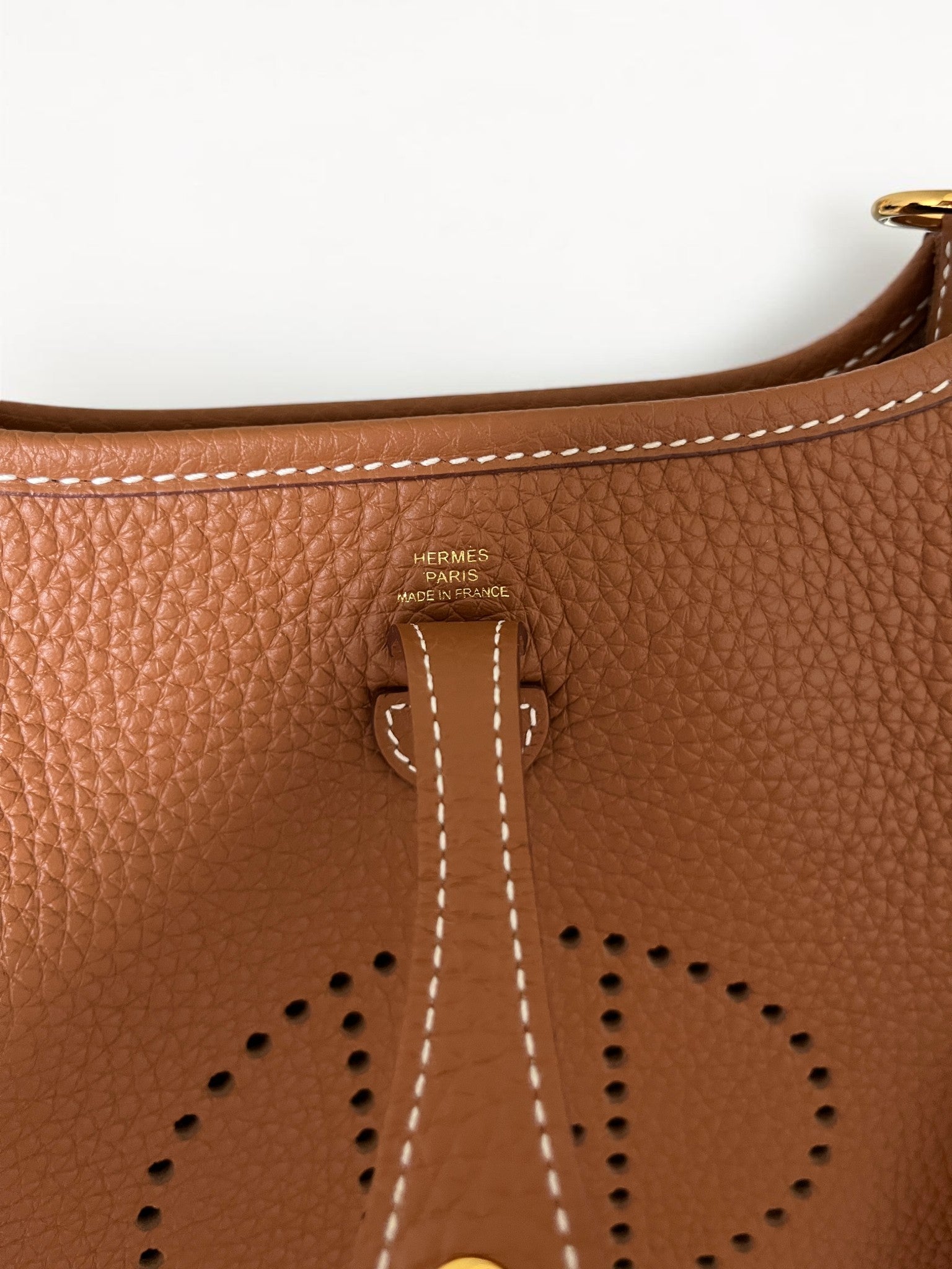 Hermès Evelyne 16 TPM Gold Taurillon Clemence