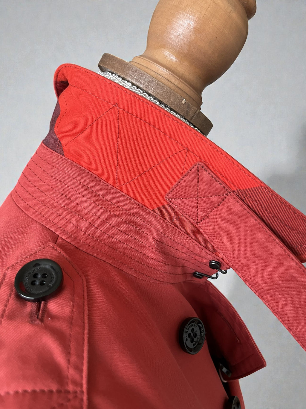 Burberry Classic Gabardine Cotton Trench Coat Brick Red Size S (UK 8)